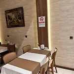 Oezkaya Hotel *