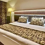Hotel Oezkaya Sivas