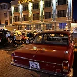 Oezkaya