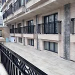 Oezkaya Hotel *
