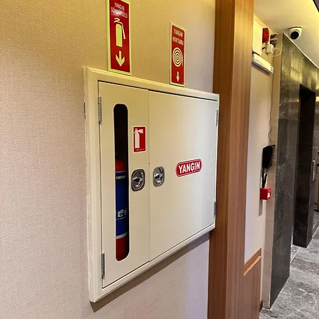 Hotel Oezkaya *