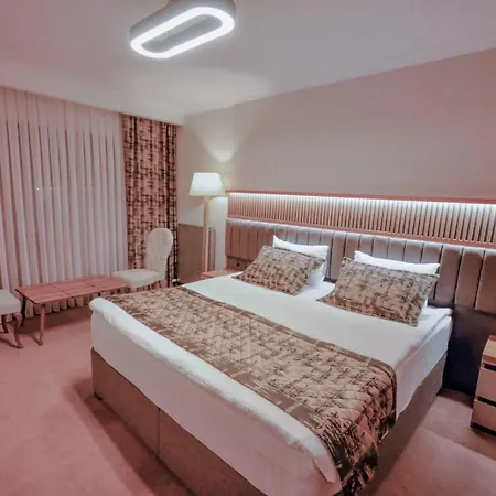 Oezkaya Hotel