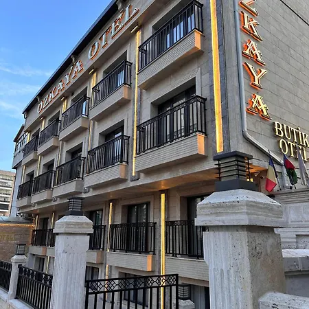 Oezkaya *