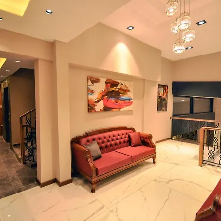 Hotel Oezkaya *