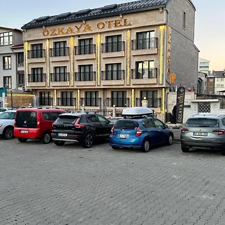 Hotel Oezkaya *
