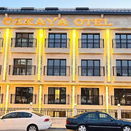 Oezkaya Hotel *
