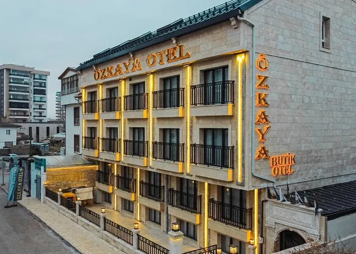 Oezkaya Hotel *
